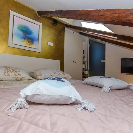 Jacuzzi Sky 斯普利特